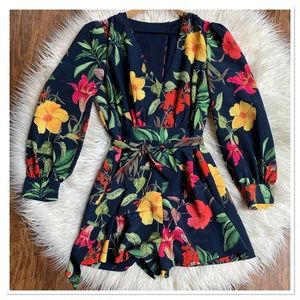 Sheike Aloha Play Suit Shorts Romper Multicolor Size 10